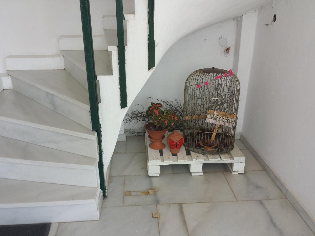 Вілла Smile House Near Athens Airport 300M From The Sea Артеміда Екстер'єр фото