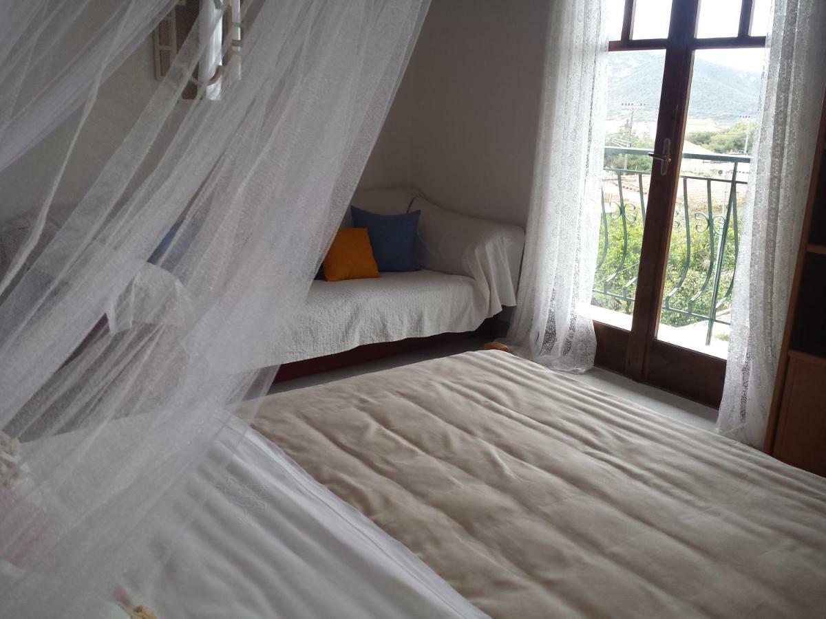 Вілла Smile House Near Athens Airport 300M From The Sea Артеміда Екстер'єр фото